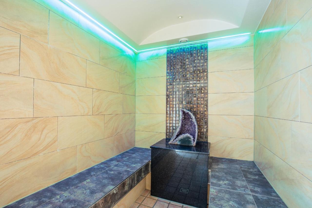 Hotel Dreisonnen Серфаус Экстерьер фото